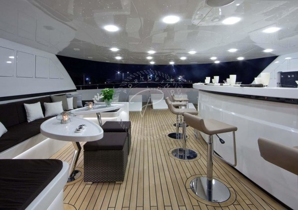 2010 CMB 46M