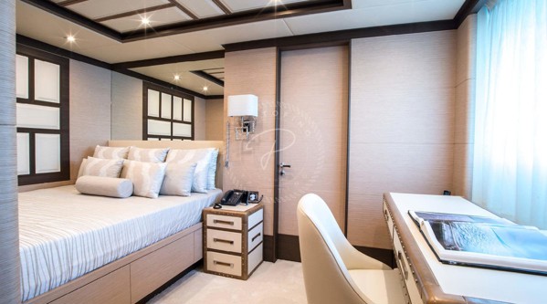 2014 BENETTI CRYSTAL 140