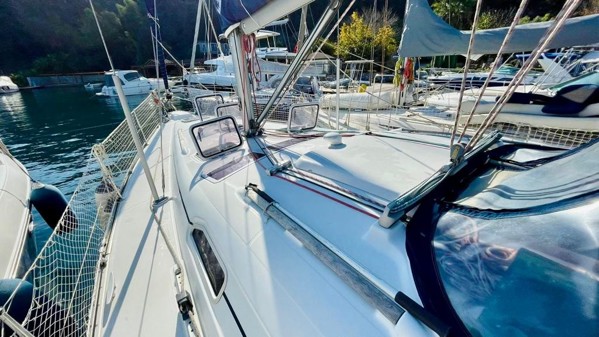 2005 BENETEAU OCEANIS 393 CLIPPER