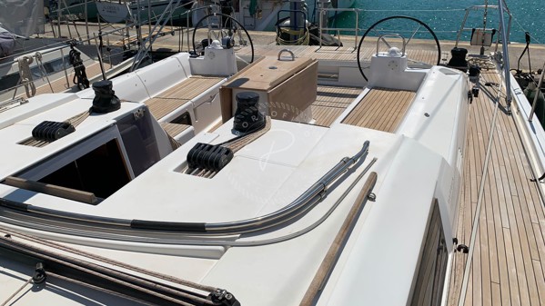 2018 DUFOUR 56 EXCLUSIVE