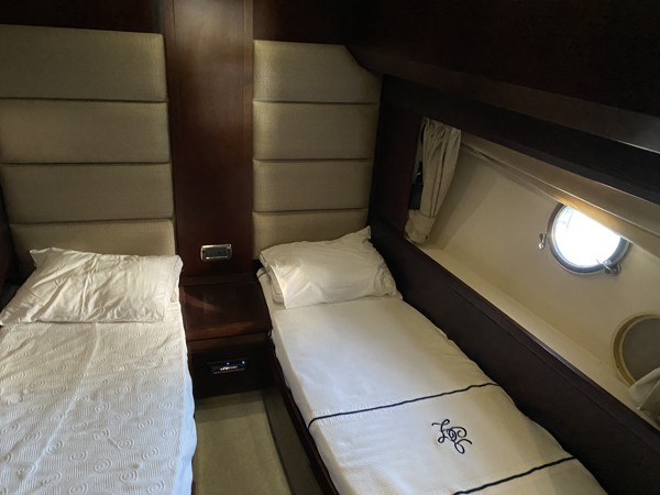 2007 AZIMUT 80