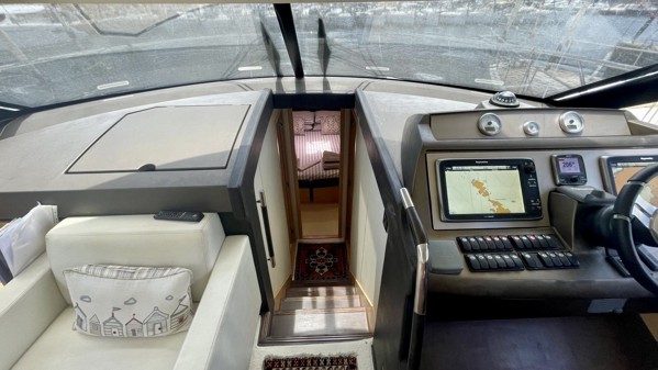 2013 PRESTIGE 500 FLY