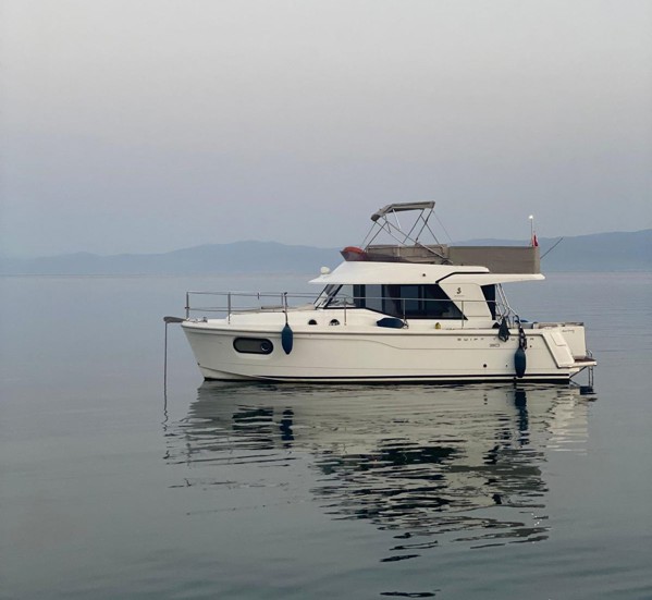 2018 SWIFT TRAWLER 30