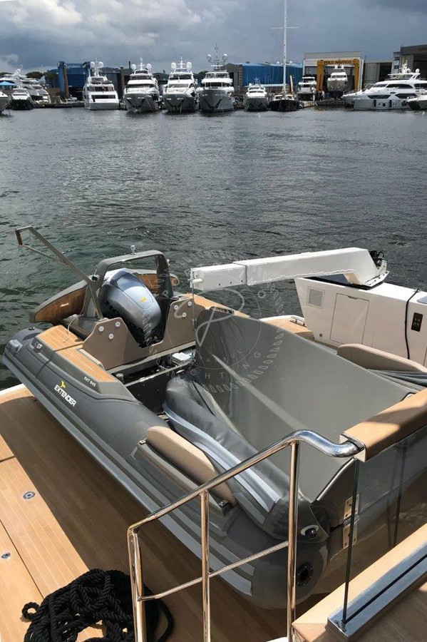 EXTENDER 645
