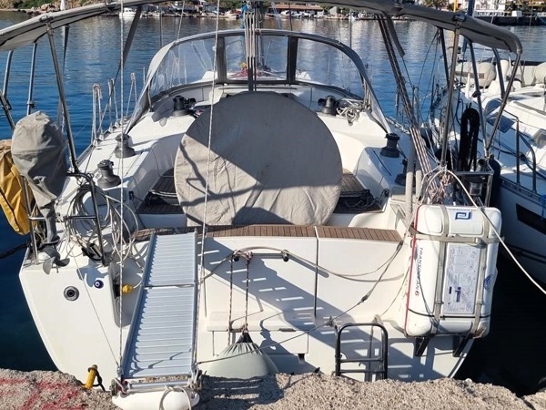 2009 HANSE 370 E 