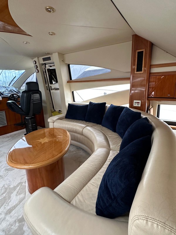 2000 SUNSEEKER MANHATTAN 64