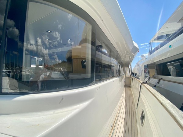 2018 SIRENA YACHTS 64