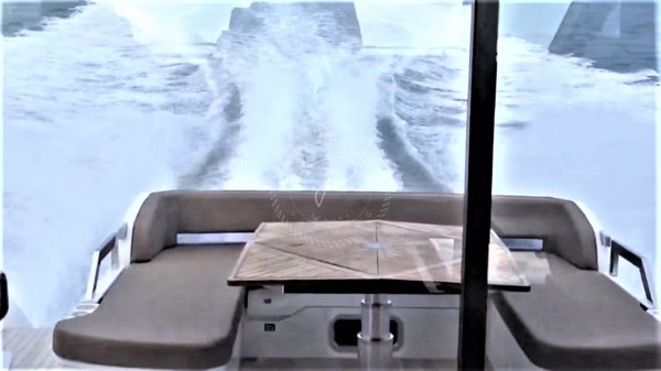 2012 FAIRLINE TARGA 58