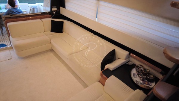 2003 FERRETTI YACHTS 590