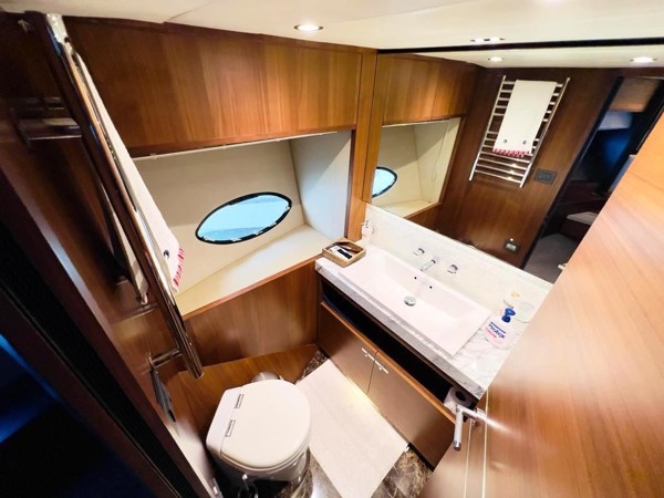 2015 PRINCESS 88