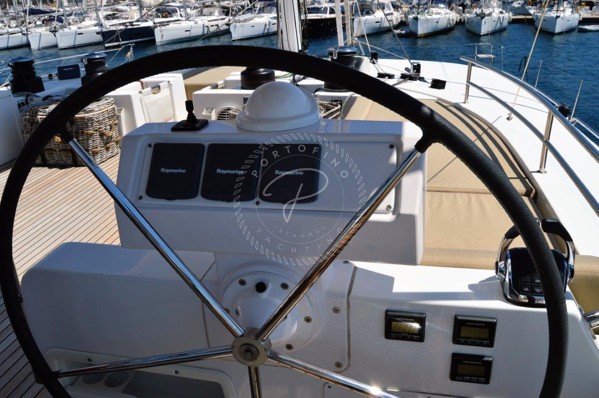 2012 LAGOON 620