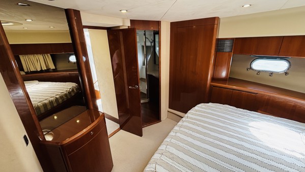 2008 PRINCESS 21M 
