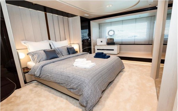 2020 AZIMUT GRANDE 25 METRI