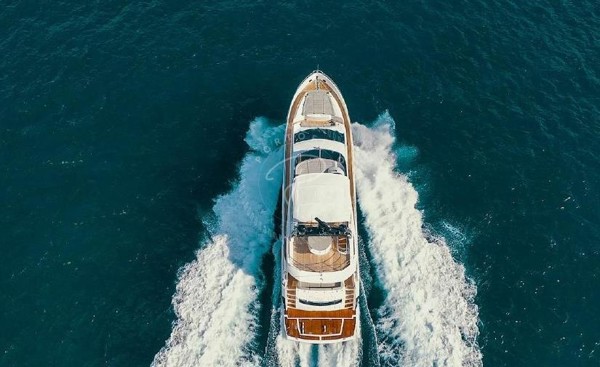 2016 SUNSEEKER 75 YACHT