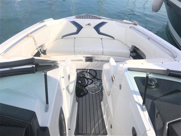 2014 MONTEREY 214 SS