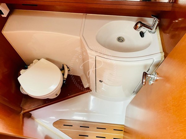 2008 GRAND SOLEIL 37