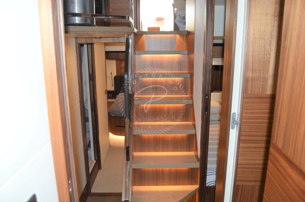 2017 ABSOLUTE NAVETTA 58