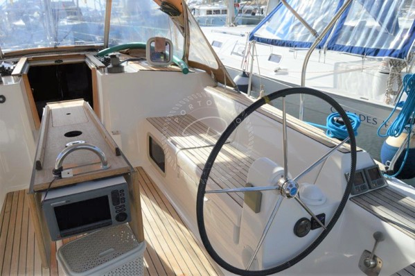 2011 DUFOUR 405 GRAND LARGE