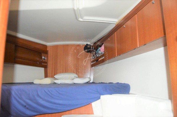 2005 DUFOUR 44