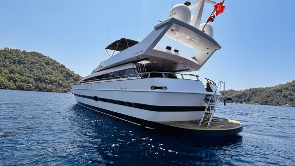 1992 CANTIERI DI PISA AKHIR 30S