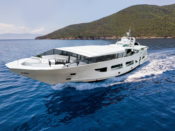 2007/2022 CUSTOM STEEL SUPERYACHT 42M