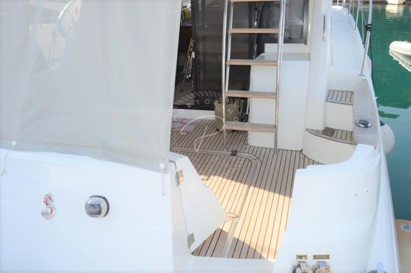 2013 BENETEAU ANTARES 42