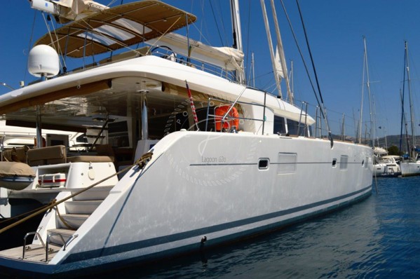 2012 LAGOON 620