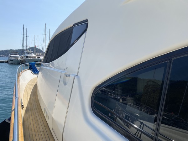 2000 FALCON 86