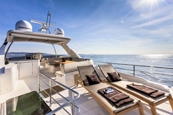 2017 ABSOLUTE NAVETTA 58