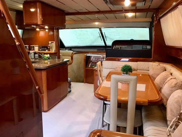 1999/2010 FERRETTI YACHTS 72