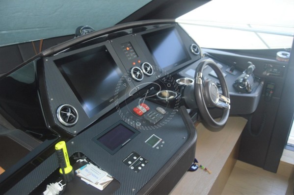 2015 ABSOLUTE 60 FLY