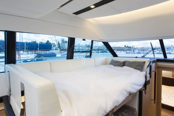 2020 PRESTIGE 420 FLY