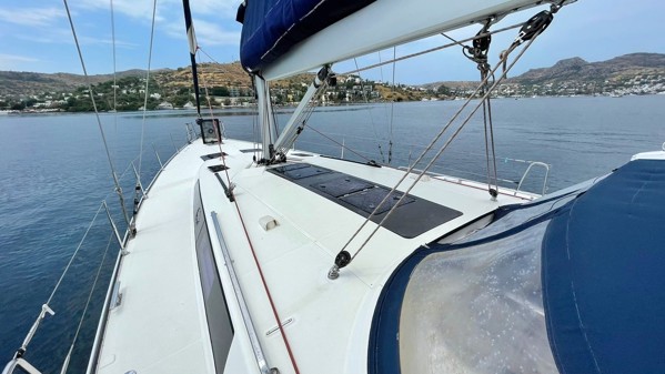2015 BAVARIA 56 CRUISER