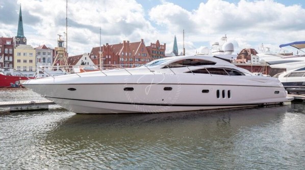 2008/2021 SUNSEEKER PREDATOR 72