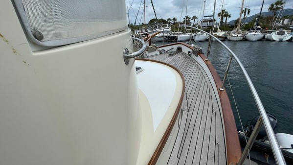 2005 DUDLEY DIX DESIGN ECHO 38 TUG BOAT