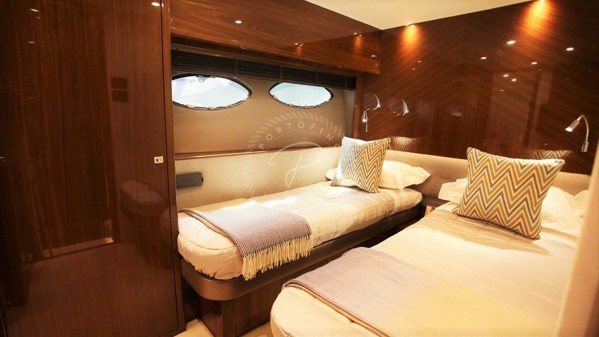 2014 PRINCESS 82