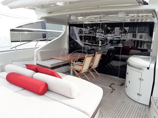 2006 AZIMUT 68S