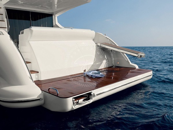 2012 AZIMUT 60 FLY