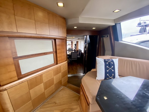 2007 AZIMUT 85