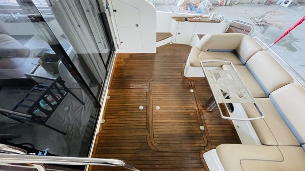 2012 PRINCESS 64
