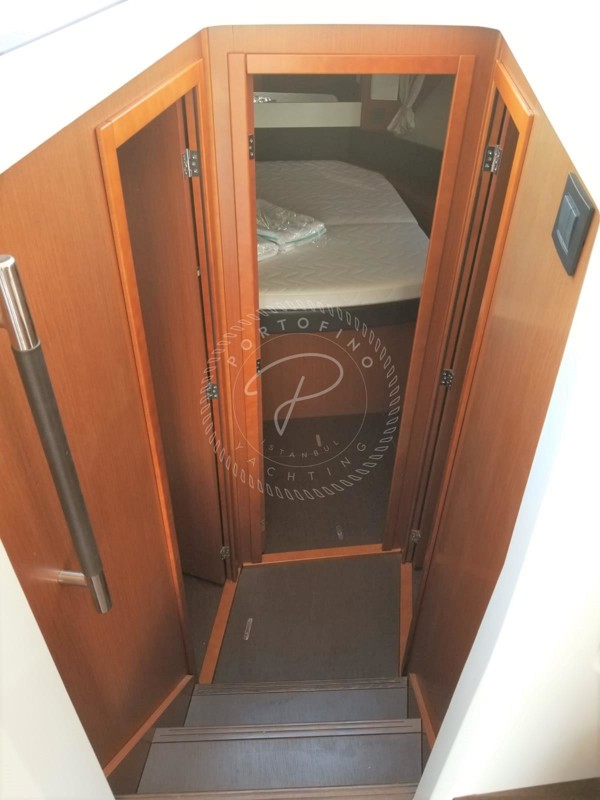 2015 JEANNEAU VELASCO 37F