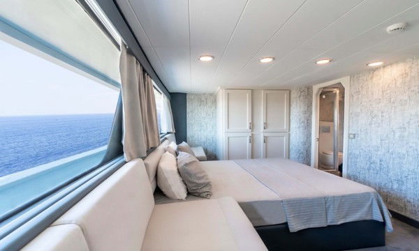 2007/2022 CUSTOM STEEL SUPERYACHT 42M