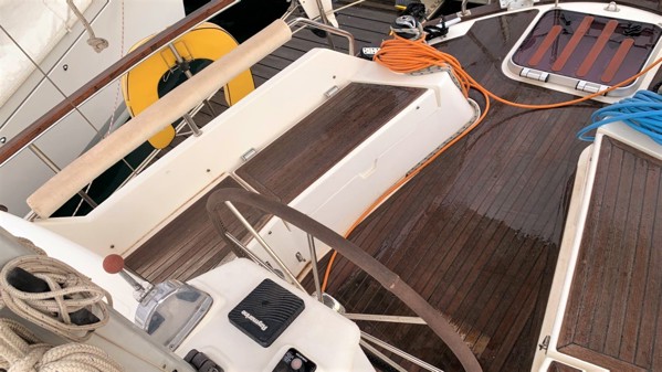 2007 NAUTICAT 331 