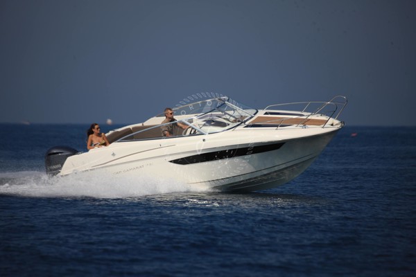 2013 JEANNEAU CAP CAMARAT 7.5 DC