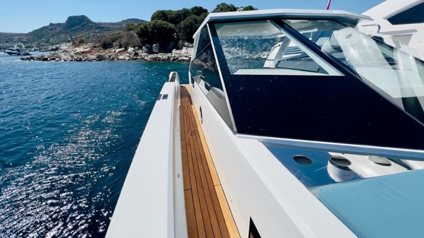 2021 MAZU YACHTS 52 WA