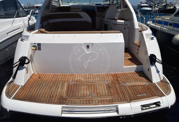 2012 FAIRLINE TARGA 38