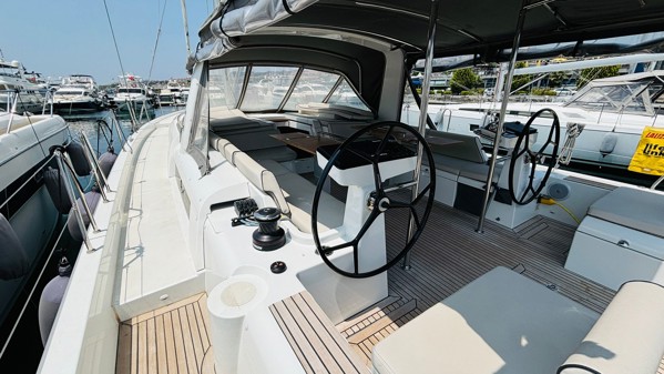 2024 BENETEAU OCEANIS 54