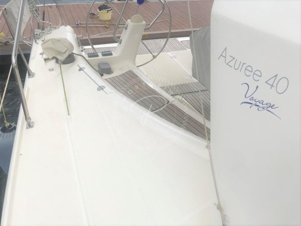 2012 AZUREE 40 VOYAGE