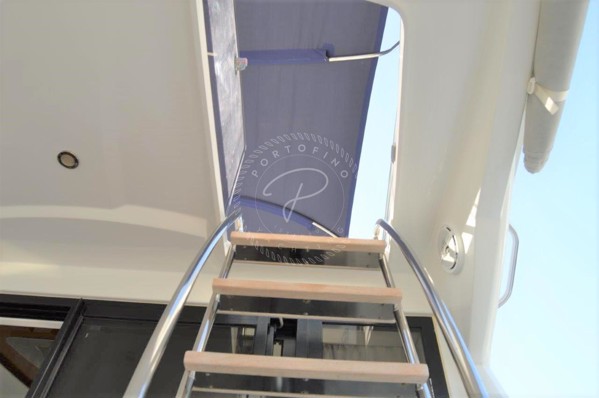 2013 BENETEAU ANTARES 42