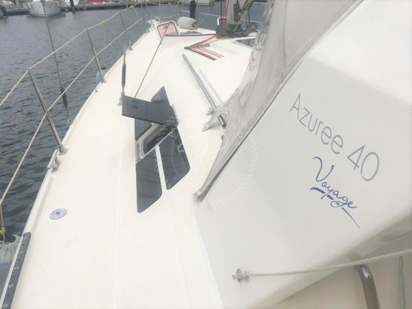 2012 AZUREE 40 VOYAGE